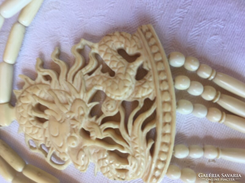 Chinese dragon-old bone carving-necklace-approx. It could have been made in the 1930s-