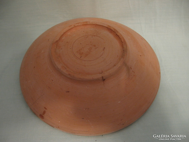 Traditional folk Romanian horezu ceramic wall bowl