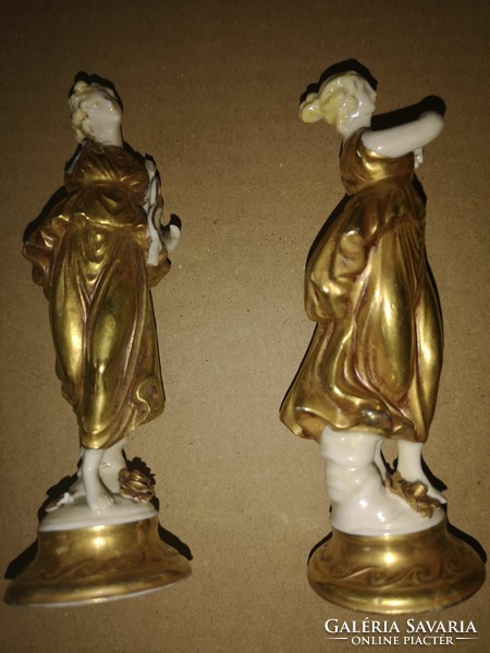 2db sérült eredeti Nápolyi  porcelán figura.