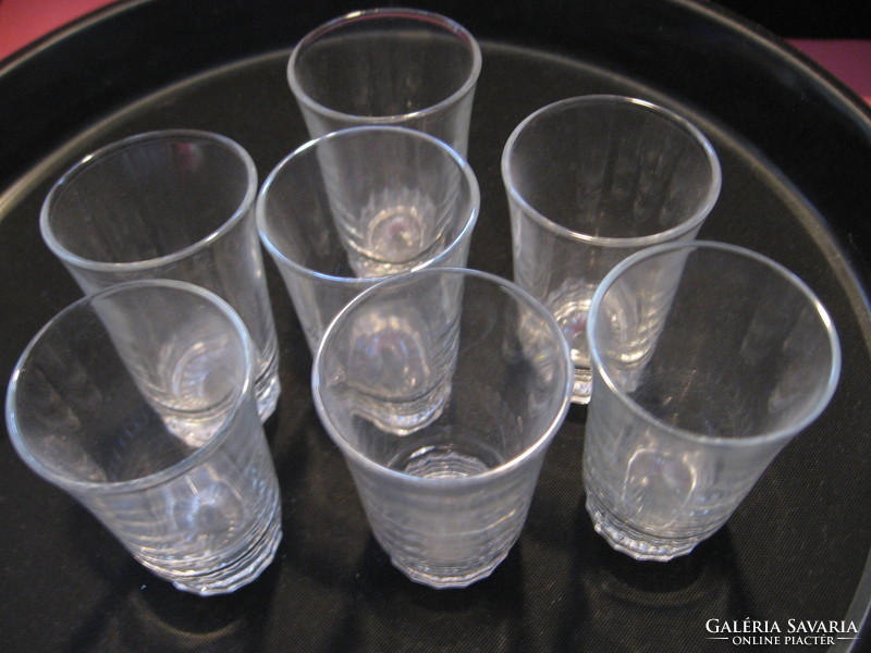 Retro sugaras aljú féldecis salgótarjáni pohár készlet 7 db-os