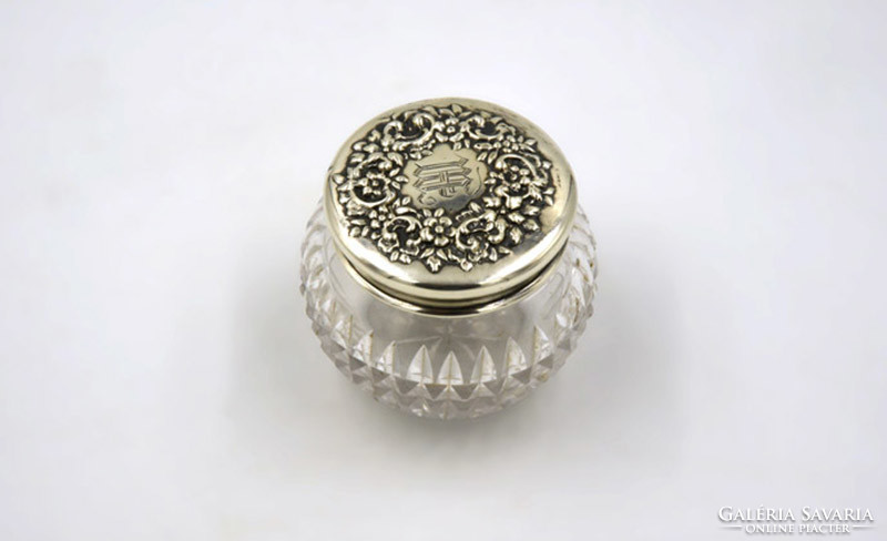 Art Nouveau bonbonier with silver lid, small, polished glass jar. (1900-1939)