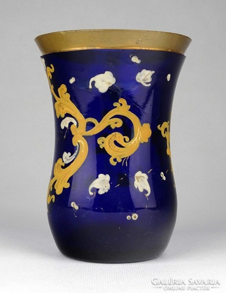 1F764 XIX. századi kézzel festett kobaltkék fújt üveg Biedermeier pohár 11.7 cm