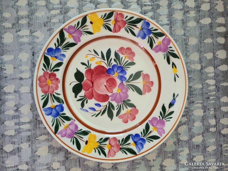 2 Kispest granite ceramic decorative plates