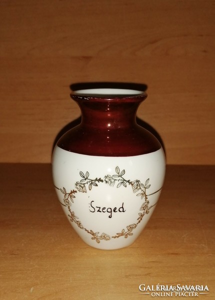 Szeged feliratú porcelán váza 9 cm (28/d)
