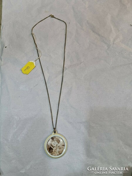 Porcelain pendant with silver chain