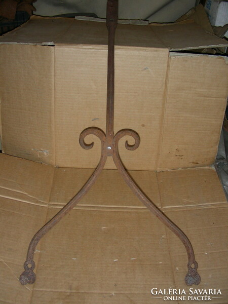 Wrought iron ornament