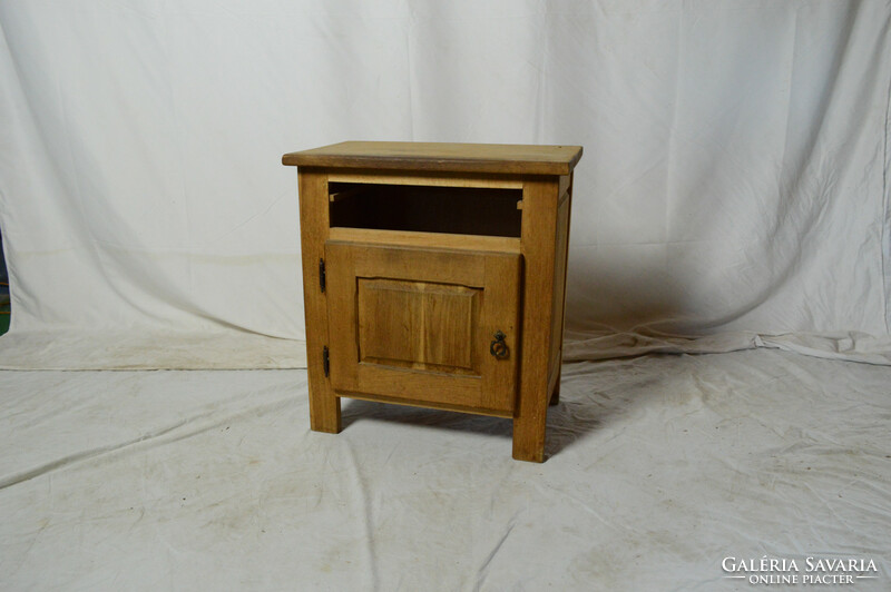 Rustic bedside table (without drawer)