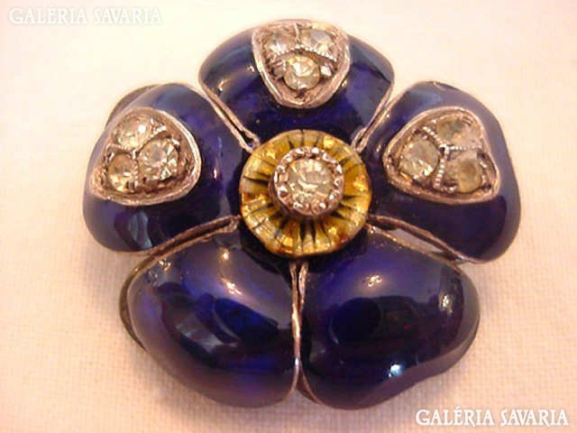 Antique silver flower-shaped brooch decorated with enamel and gemstones