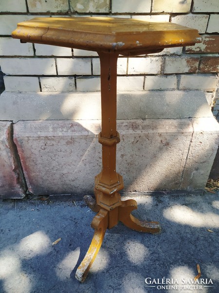 Antique pine stand table