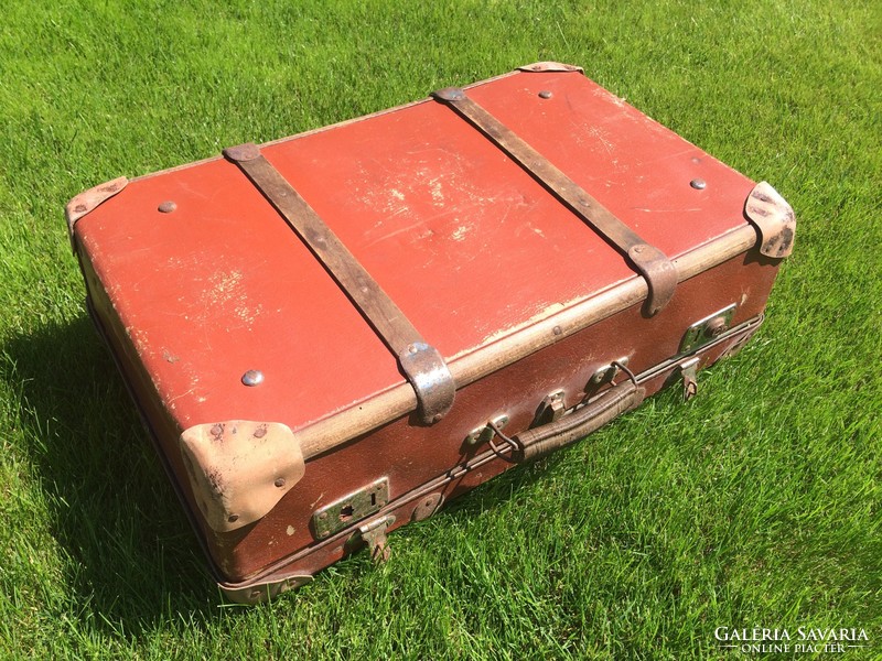 Régi retro fabordás bőrönd vintage utazótáska koffer táska