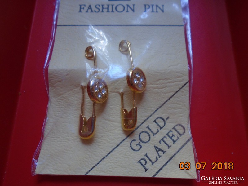 Brand new gilded stone brooch pin with label, pin 2 pcs
