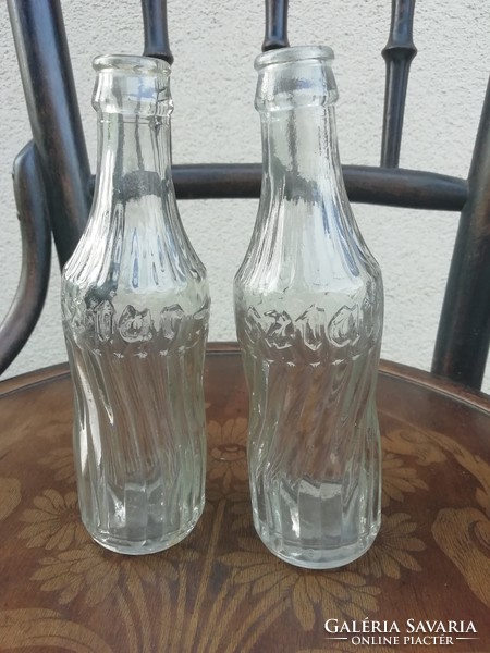 Retro star soft drink glass bottles, 2 pcs