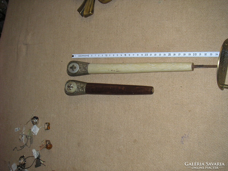 Antik, "tartó" eszközök