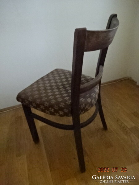 Brown wooden upholstered chair, seat size 43 x 43 cm. It needs care! Jokai
