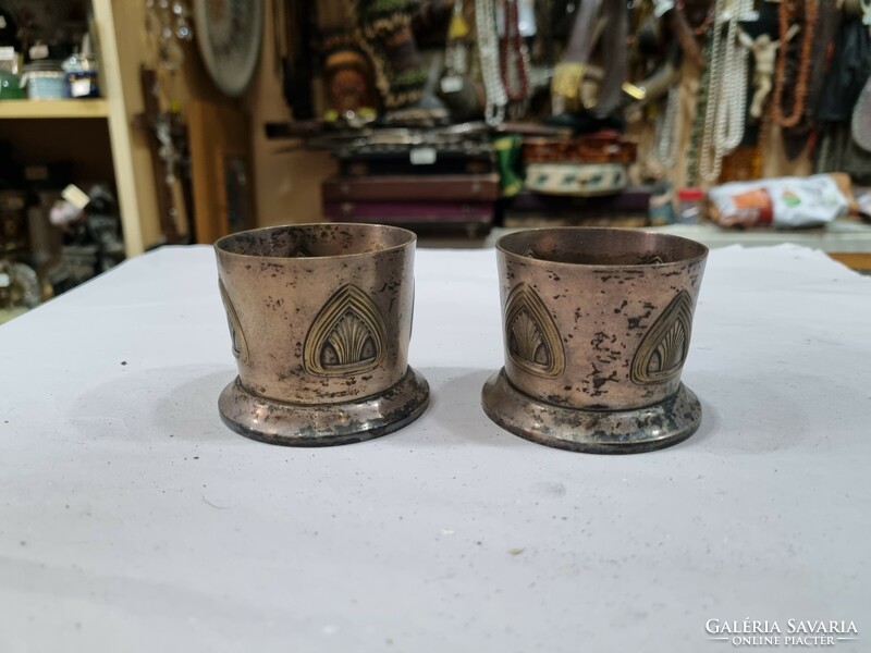 2 silver-plated cup holders