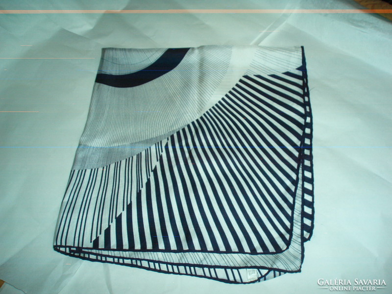 Vintage  selyemkendő