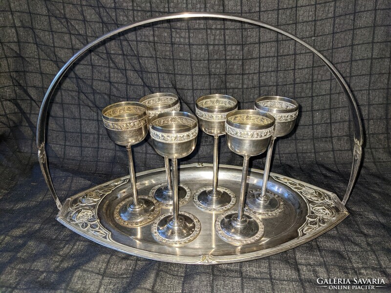 Vintage metal rose pattern liqueur set