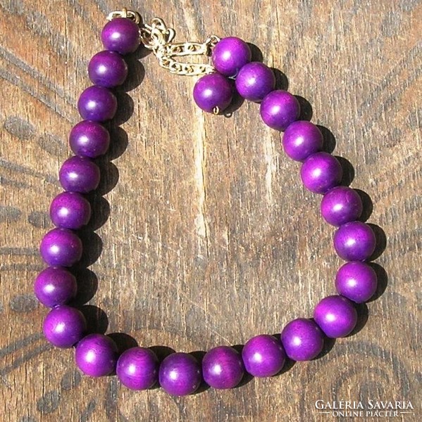 Retro wooden necklace extra purple