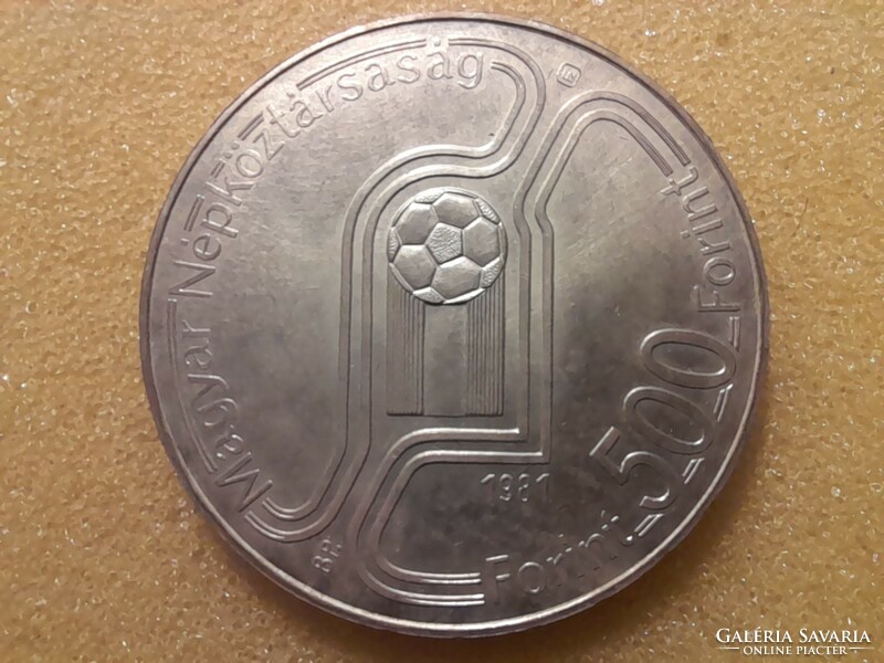 Em64 football World Cup 500ft 1981 ag silver 28g (postage available) !