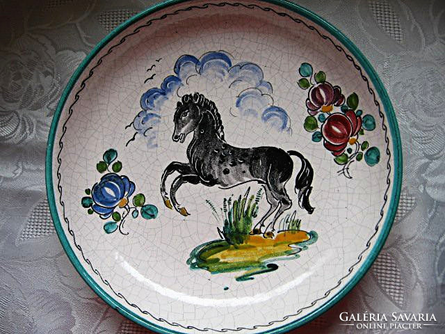 Deruta Habán színezésű lovas, lovacskás  fali tál