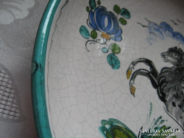 Deruta habán colored wall bowl with horse and horse