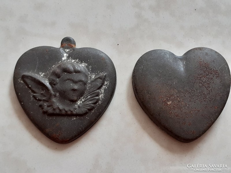 Old mini metal heart-shaped angelic vintage cup 4 cm