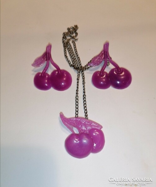 Retro cherry jewelry set (369)