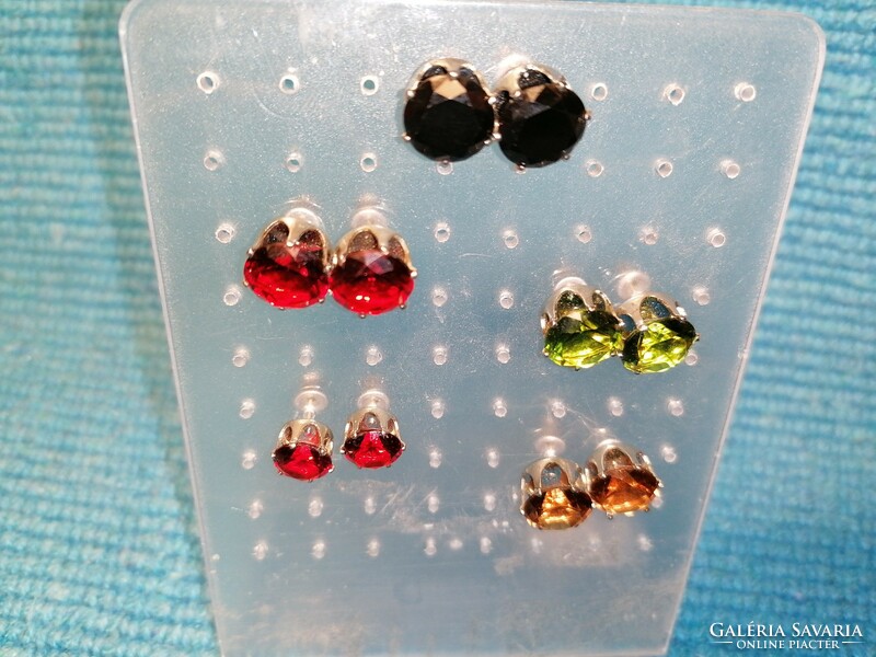 5 pcs rhinestone earrings (345)