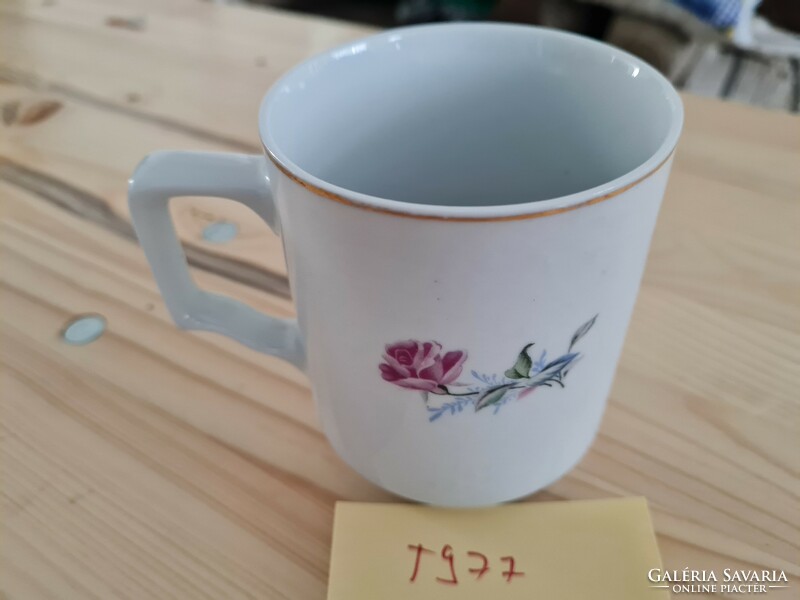 Chinese flower pattern mug t977 in the condition shown in the pictures