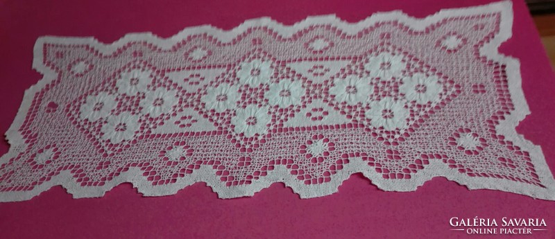 60X25 cm lace. Tablecloth x