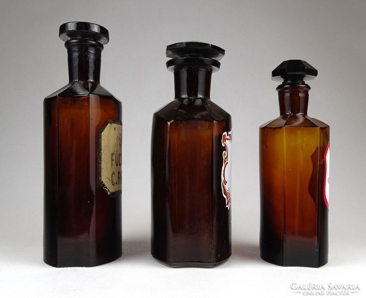1I628 old brown pharmacy apothecary bottle 3 pieces