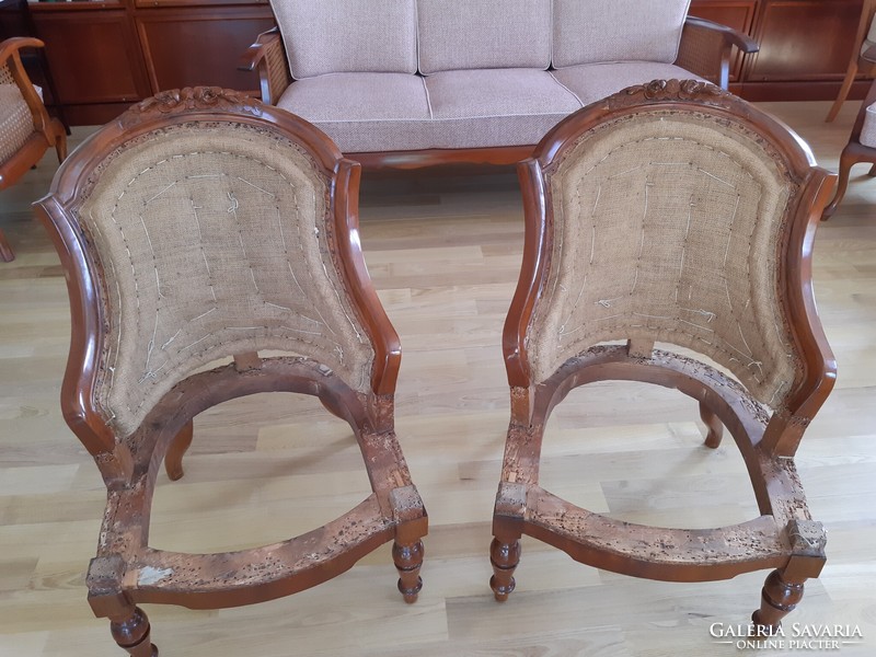 Pair of miss armchairs