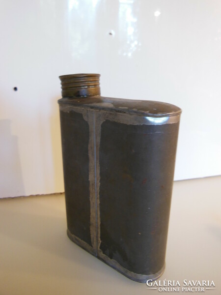 Flask - antique - tin - half liter - 13 x 10 x 4.5 cm - flask - usable - perfect