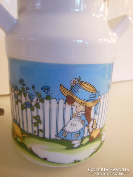 Milk jug - walker - half liter - 13 x 9.5 cm - porcelain - perfect