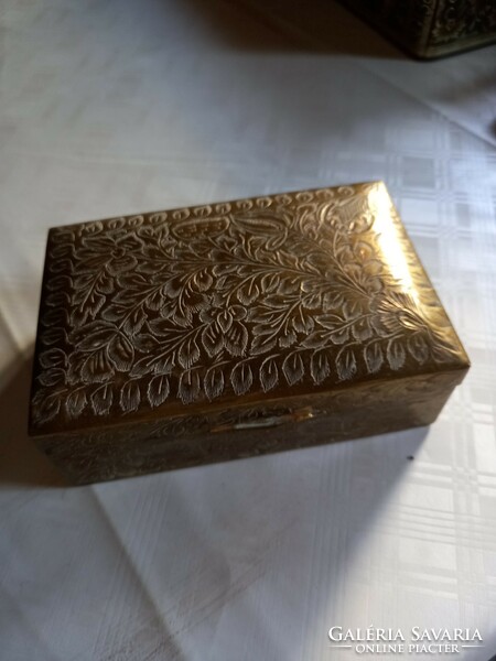Pre-reserved wooden box jewelry card holder