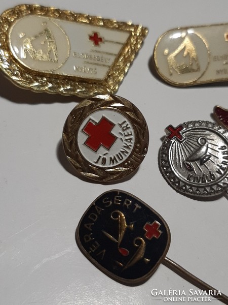 Blood donation and first aid badges 6 pcs