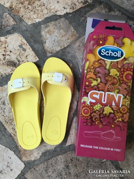 Yellow size 38 scholl pop beach slippers