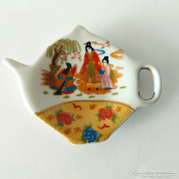 Hand painted oriental porcelain tea filter holder