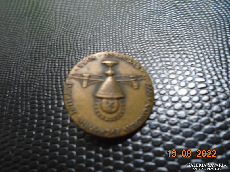 International Eucharistic Congress 1938 copper badge ludvig bd.Törv.Véd designed by madarassy walter