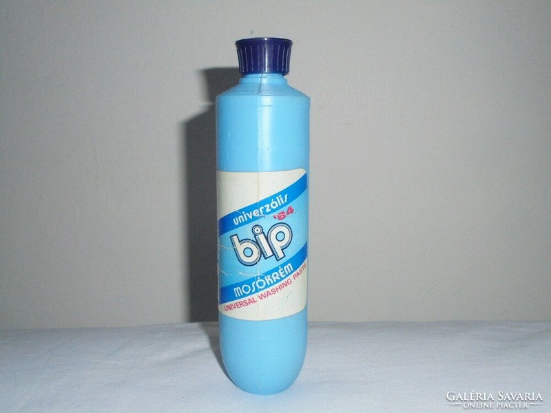 Retro bip '84 universal washing cream - plastic bottle - manufacturer caola - from the 1980s