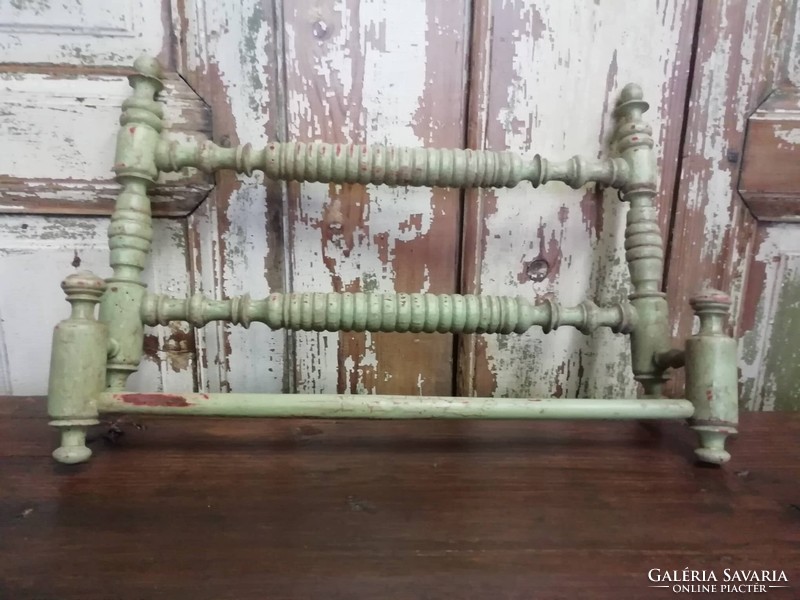 Worn turned folk towel rack, beautiful greenish color from the beginning of the 20th century