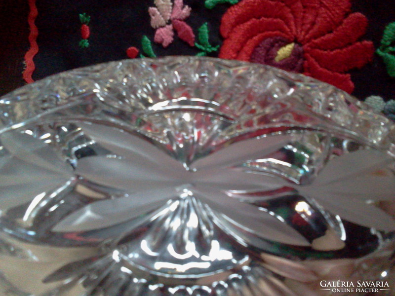 Crystal basket with silver handle