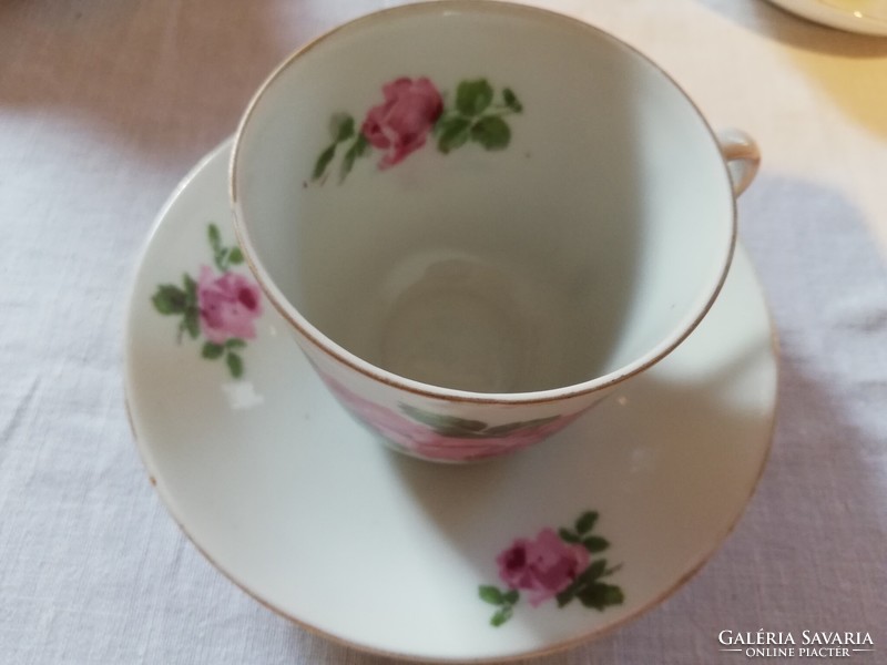 Eladó szecessziós porcelán cseh Viktória rózsas csészék aljjal 5db!