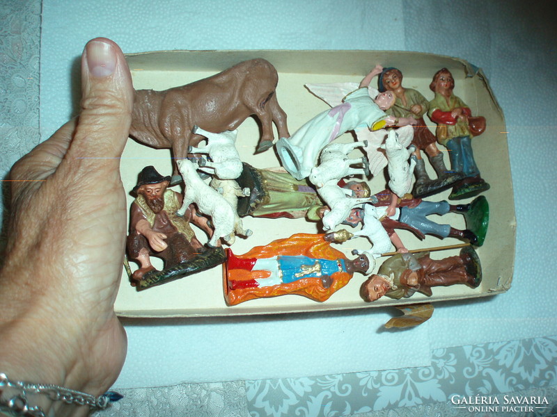 Antique Nativity figures