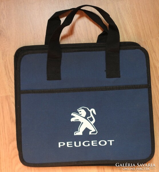 Peugeot táska - kinyitva nagy méret