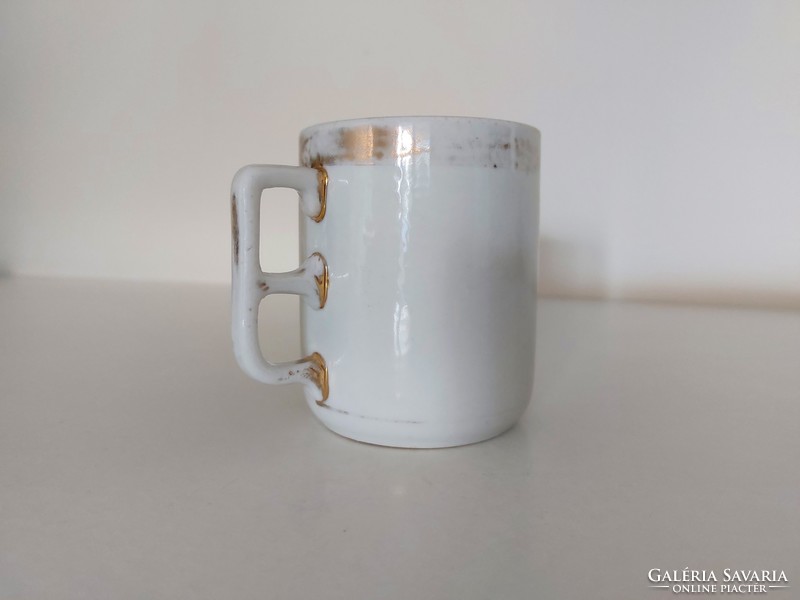 Régi aranyozott vintage fehér porcelán bögre szecessziós teás csésze