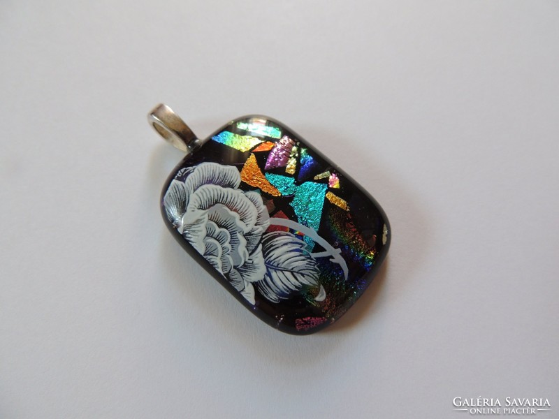 Gyönyörű Muranoi kézműves medál fém akasztóval