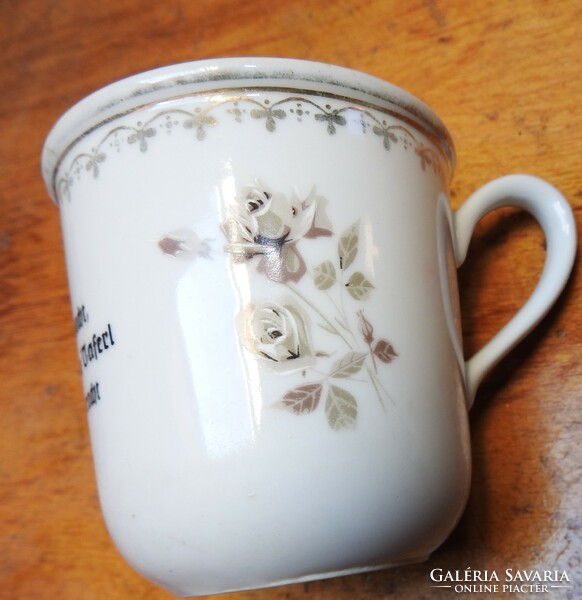 Rose pattern mug with German inscription