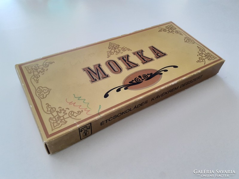 Retro 1983 mocha candy box Hungarian confectionery chocolate paper box