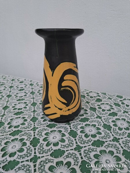 Gyönyörű Gorka jellegű kerámia  váza Retro lakberendezés